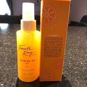 Fourth Ray Beauty Glisten Up Mist